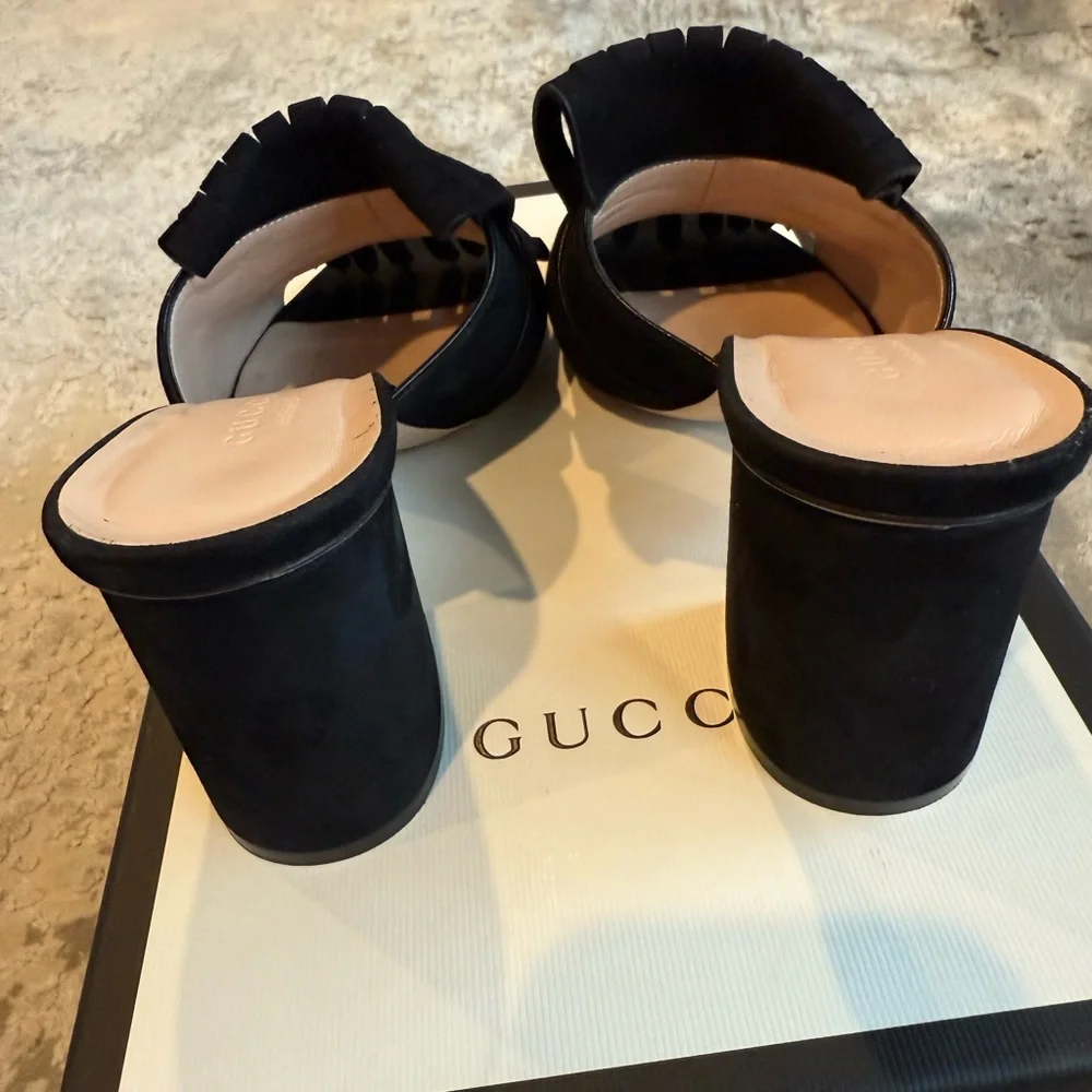 Gucci Kid Scamosciato Slide Sandals size 37.5 - Picture 6 of 10